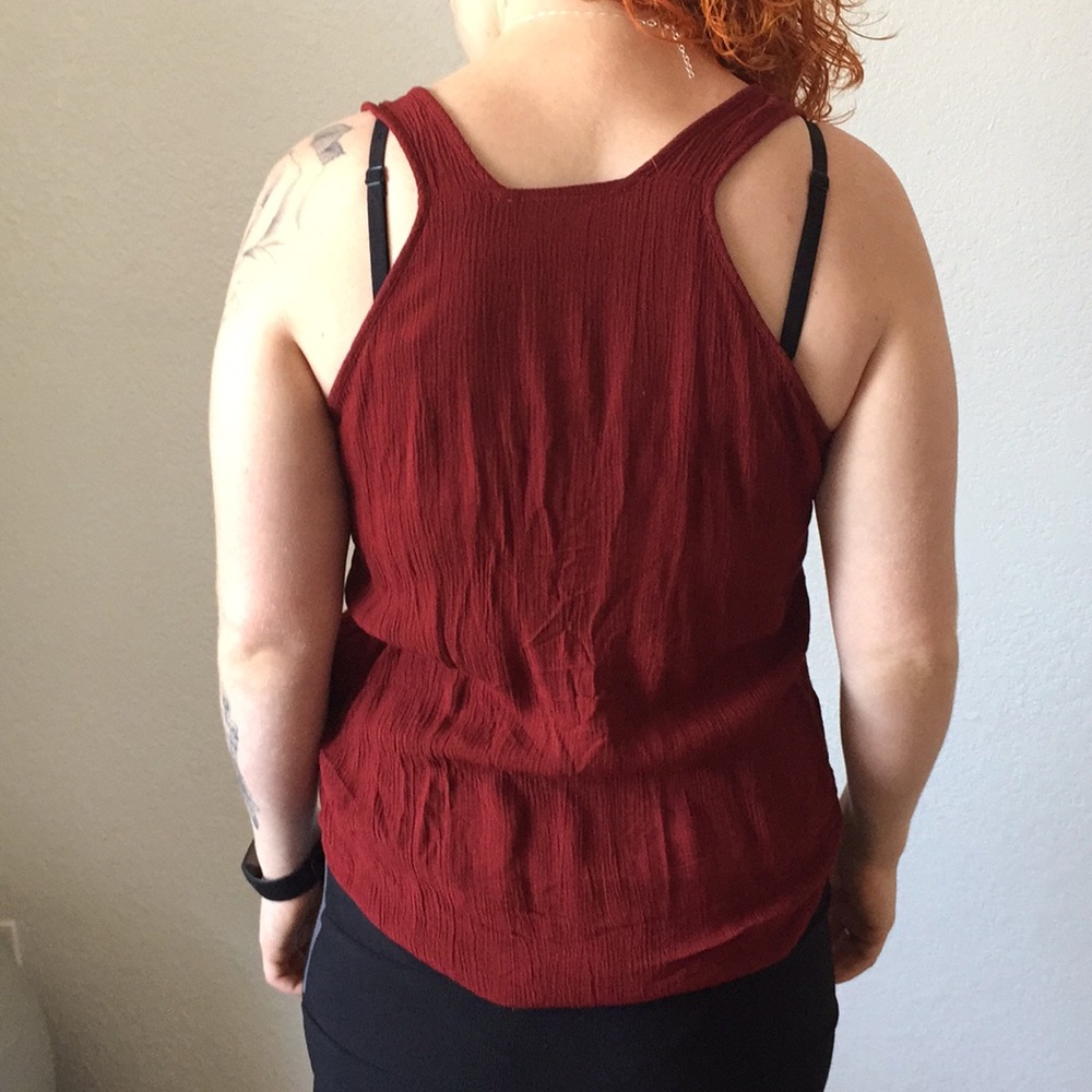 Rust Red Pocket Tank - Picture 2 of 3